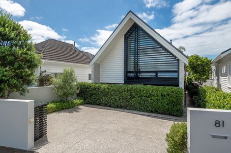 Photo of property in 81 Queen Street, Northcote Point, Auckland, 0627
