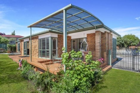 Photo of property in 11 Chapel Hill, Rototuna, Hamilton, 3210