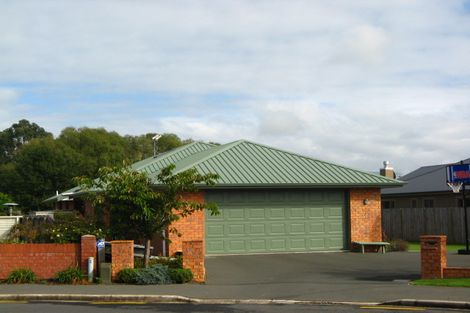 Photo of property in 12 Mallard Place, Mosgiel, 9024