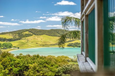 Photo of property in 264a Kempthorne Road, Russell, 0272