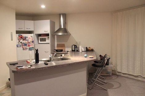 Photo of property in Grandstand Apartments, 6/80 Kent Terrace, Mount Victoria, Wellington, 6011