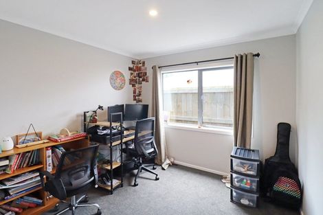 Photo of property in 23 Te Ara O Roimata, Wainuiomata, Lower Hutt, 5014