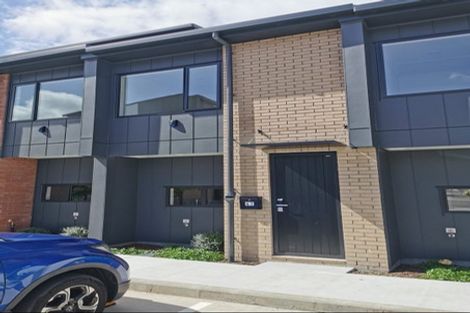 Photo of property in 41 Parkwood Avenue, Westgate, Auckland, 0614