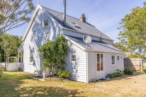 Photo of property in 23 Wakefield Street, Featherston, 5710