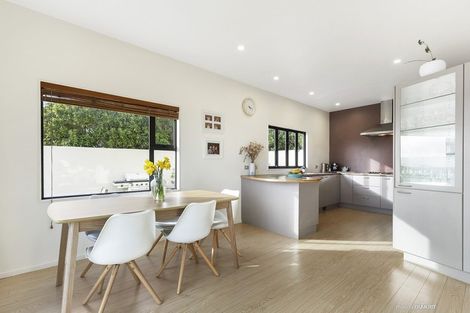 Photo of property in 138 Townsend Road, Miramar, Wellington, 6022