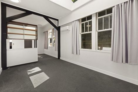 Photo of property in 7 Carrington Street, Mount Cook, Wellington, 6021