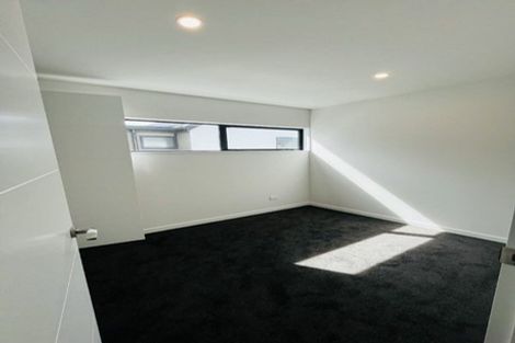 Photo of property in 10/6 Skibbereen Drive, Halswell, Christchurch, 8025