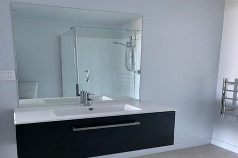 Photo of property in Frank Sargeson Apts, 407/80 Anzac Street, Takapuna, Auckland, 0622