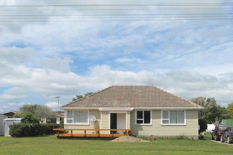 Photo of property in 20 Banks Street, Tolaga Bay, 4077
