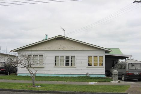 Photo of property in 14 Wilton Street, Levin, 5510