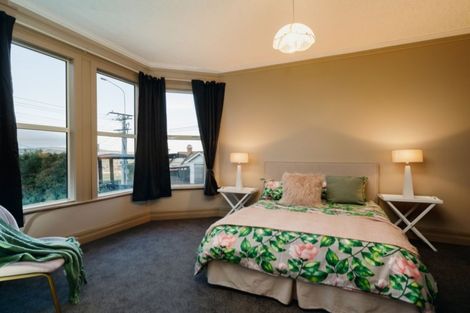 Photo of property in 2 Middleton Road, Kew, Dunedin, 9012