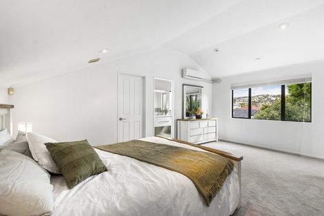 Photo of property in 2/8 Bundoran Way, Pinehill, Auckland, 0632