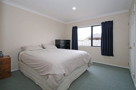 Photo of property in 4 Elmbridge Place, Owhata, Rotorua, 3010