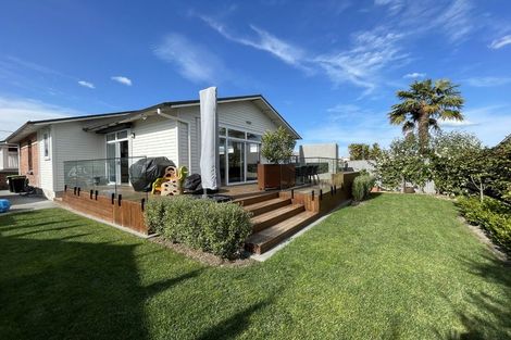 Photo of property in 22 Avenue Road, Greenmeadows, Napier, 4112
