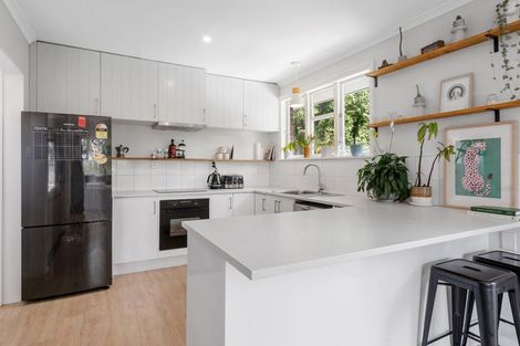 Photo of property in 77a Mackenzie Avenue, Woolston, Christchurch, 8023