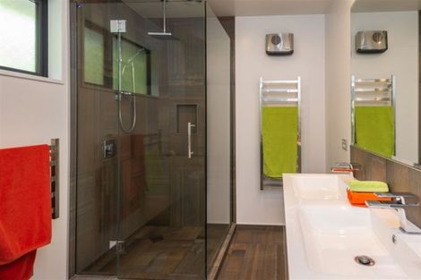 Photo of property in 185 Clyde Road, Burnside, Christchurch, 8053