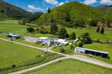 Photo of property in 166 Lindens Road, Mount Pleasant, Blenheim, 7273