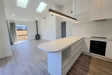 Photo of property in 9 Marsh Street, Jacks Point, 9371