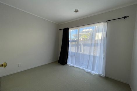 Photo of property in 1/4 Dorrit Lane, Howick, Auckland, 2014