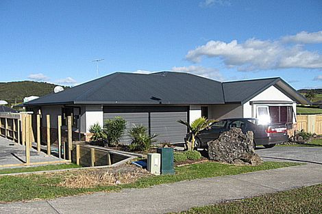 Photo of property in 5 Halyard Loop, Haruru, 0204