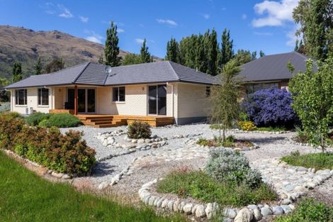 Photo of property in 11 Hector Close, Kingston, Athol, 9793