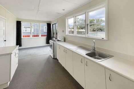Photo of property in 54 Molesworth Street, Taita, Lower Hutt, 5011