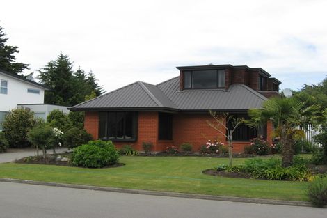 Photo of property in 11 O'connor Place, Burnside, Christchurch, 8053