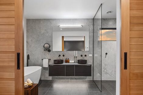 Photo of property in 9 Ridgelea Road, Long Bay, Albany, 0792