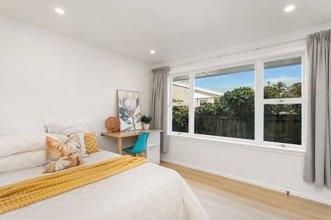 Photo of property in 126 Kendal Avenue, Burnside, Christchurch, 8053