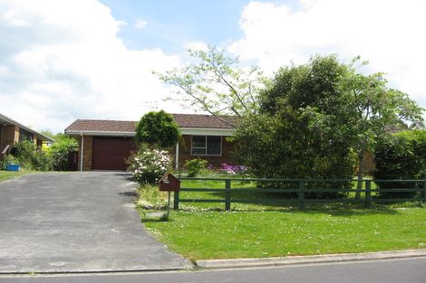 Photo of property in 5 Rheingold Place, Huapai, Kumeu, 0810