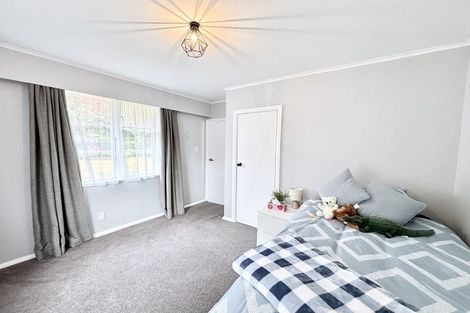 Photo of property in 179 Waddington Drive, Naenae, Lower Hutt, 5011