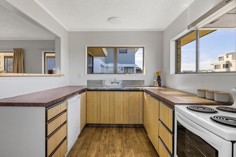 Photo of property in 329c Oceanbeach Road, Mount Maunganui, 3116