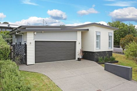Photo of property in 8 Stockyard Crescent, Pukekohe, 2120
