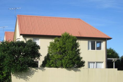 Photo of property in 143 Lakeside Drive, Orewa, 0931