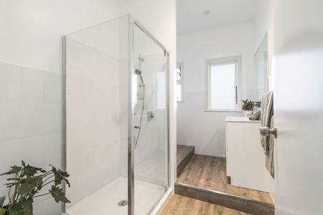 Photo of property in 34 Hillcrest Road, Hillcrest, Hamilton, 3216