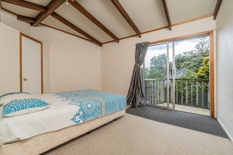 Photo of property in 1/107 Konini Road, Titirangi, Auckland, 0604