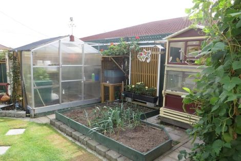 Photo of property in 24 Devon Street, Levin, 5510