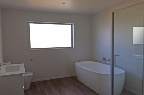 Photo of property in 66 Obelisk Street, Wanaka, 9305