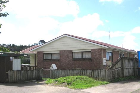 Photo of property in 16 Mayfair Place, Henderson, Auckland, 0614