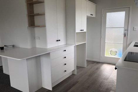 Photo of property in 25 Millers Road, Brookfield, Tauranga, 3110