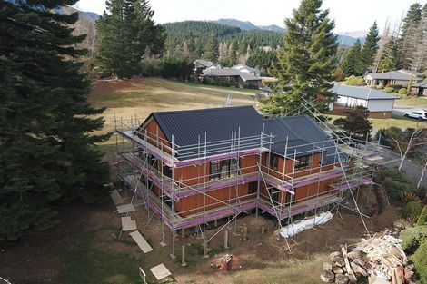 Photo of property in 2 Tui Close, Hanmer Springs, 7334