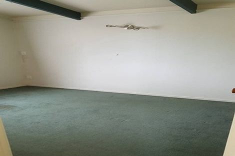 Photo of property in 774 East Coast Road, Oteha, Auckland, 0630