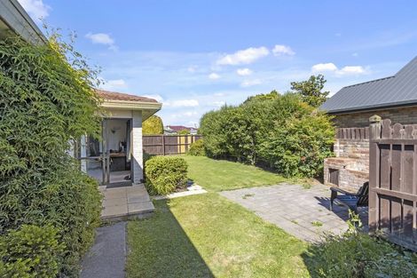 Photo of property in 369a Sawyers Arms Road, Harewood, Christchurch, 8051