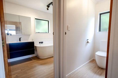 Photo of property in 30 Stanton Crescent, Karoro, Greymouth, 7805