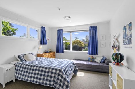 Photo of property in 10 Archdall Place, Avonhead, Christchurch, 8042