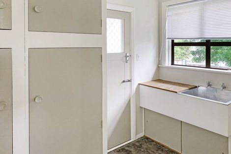 Photo of property in 18 Chester Street, Levin, 5510