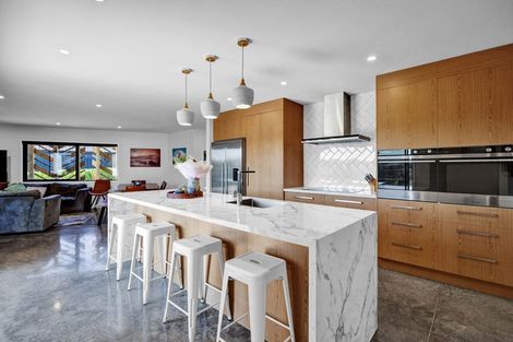 Photo of property in 69 Cyrus Street, Whalers Gate, New Plymouth, 4310