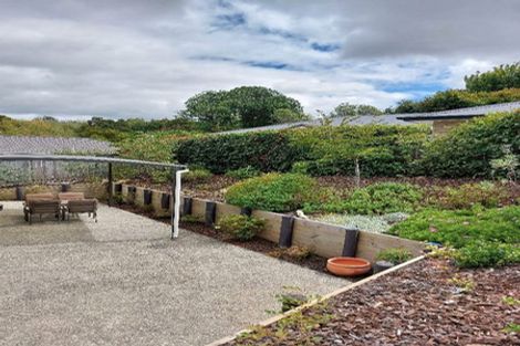 Photo of property in 4 Parkdale Close, Snells Beach, 0920