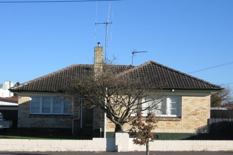 Photo of property in 118 Rifle Range Road, Dinsdale, Hamilton, 3204