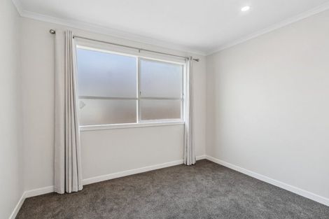 Photo of property in 19 Dalesford Street, Silverdale, Hamilton, 3216